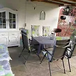 Apartment „am Schloss“ Fuer 4-6 Gaeste *