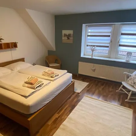 „am Schloß“ Für 4-6 Gäste