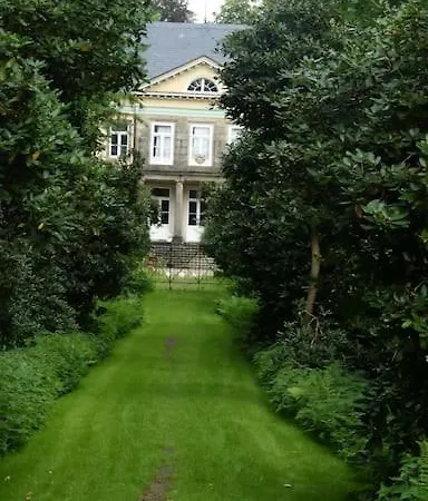 Apartmán „am Schloss“ Fuer 4-6 Gaeste