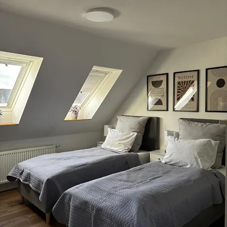 Apartment „am Schloß“ Für 4-6 Gäste Hagenburg
